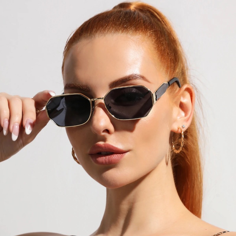 Vintage Fashion Brands - 新しいファッションヴィンテージサングラス女性男性ブランドデザイナーレトロメタル長方形サングラス女性男性人気黒眼鏡