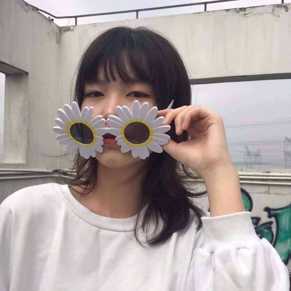 パーティー用品 太陽の花の形をしたフラワーグラス 写真小道具 - Vintage Fashion Photographers のレビューと価格